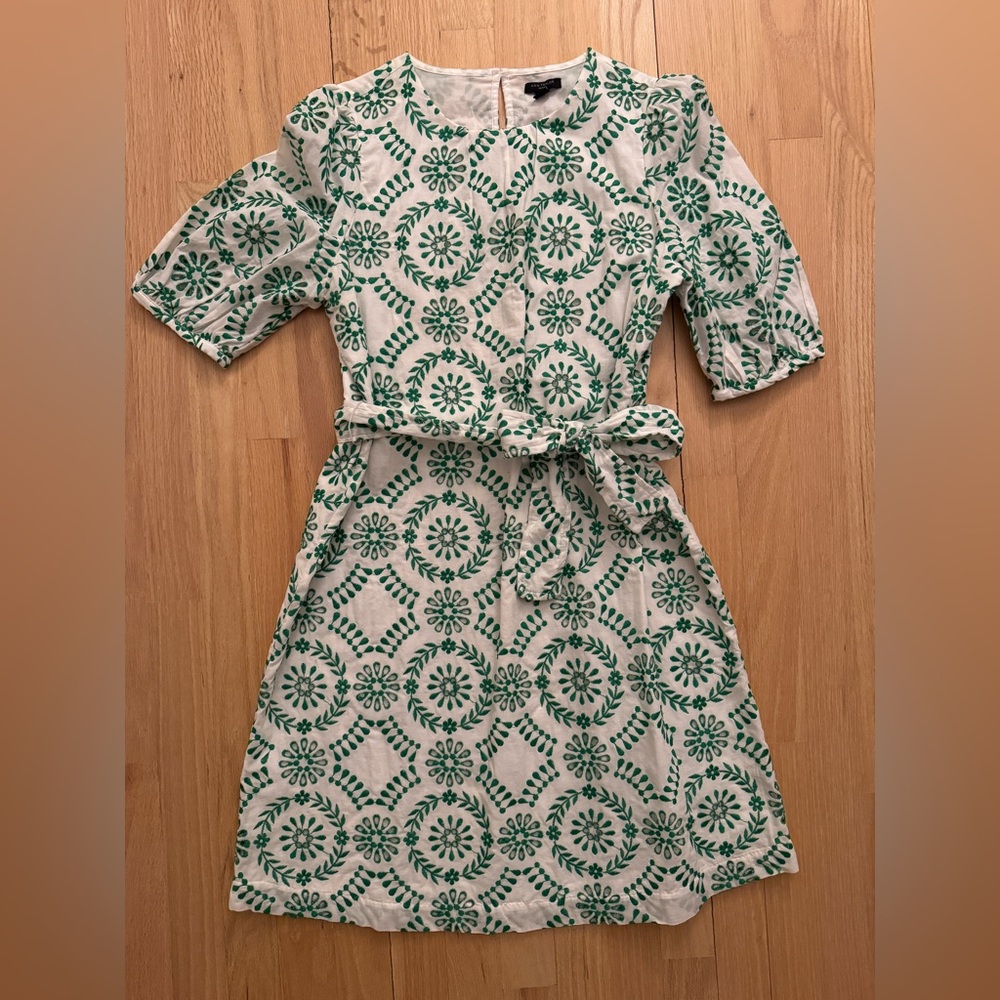 Ann Taylor Eyelet Dress - White/Green - Size Medium Petite